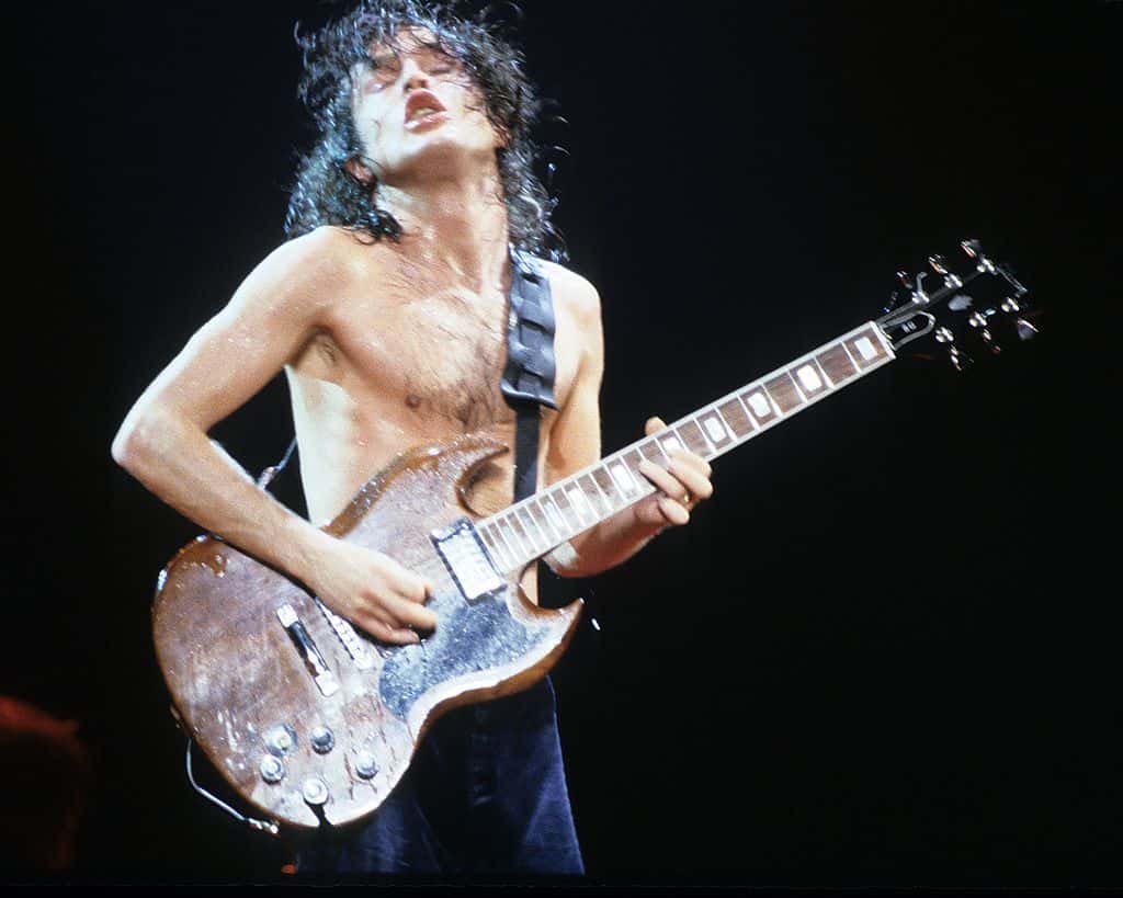 What Angus Young’s Net Worth?